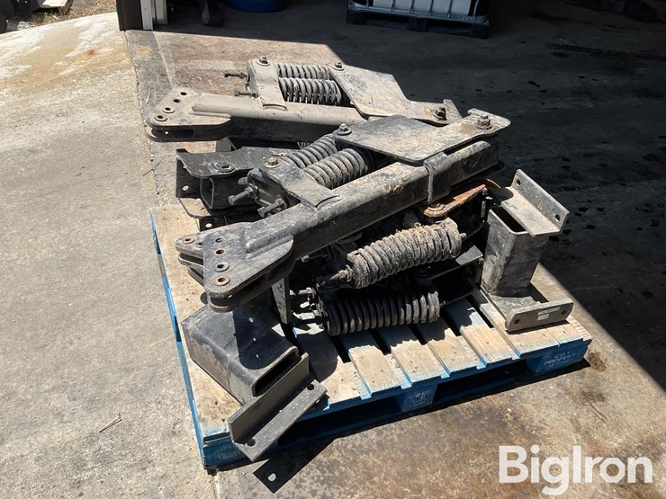 case-ih-spring-ripper-shanks-image-1