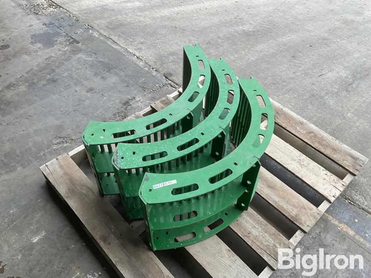 john-deere-x-9-large-round-concaves-image-3
