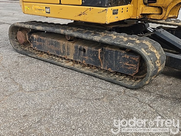 2023-caterpillar-306-cr-image-12