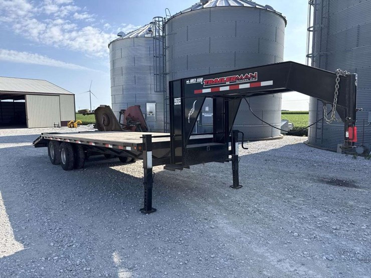2011-trailerman-gooseneck-25ft-trailer-image-4