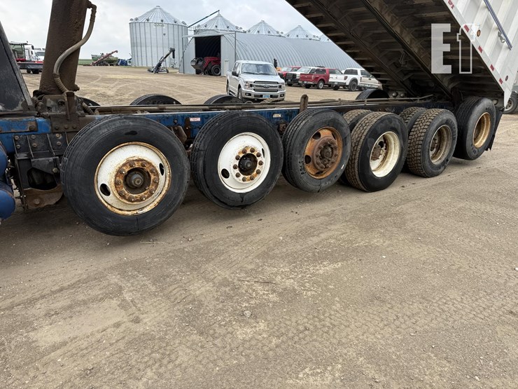 2001-western-star-4900-image-50