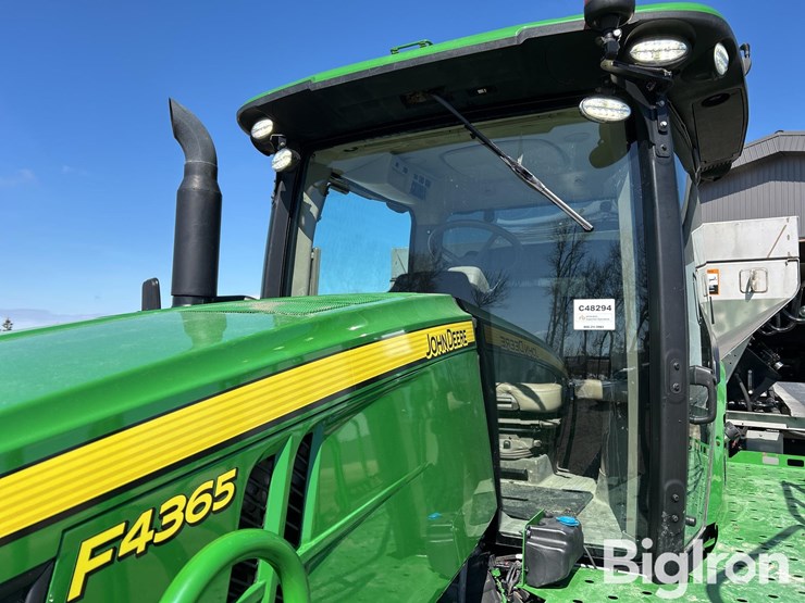 2021-john-deere-f4365-image-13