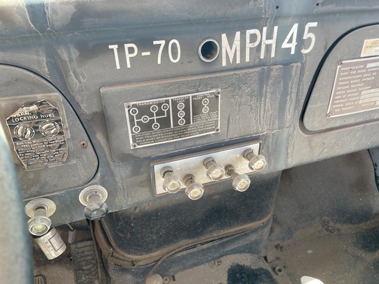 1964-international-loadstar-image-30