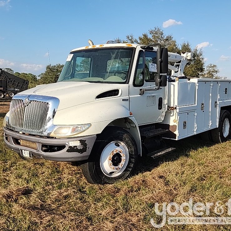 2008 INTERNATIONAL DURASTAR 4300