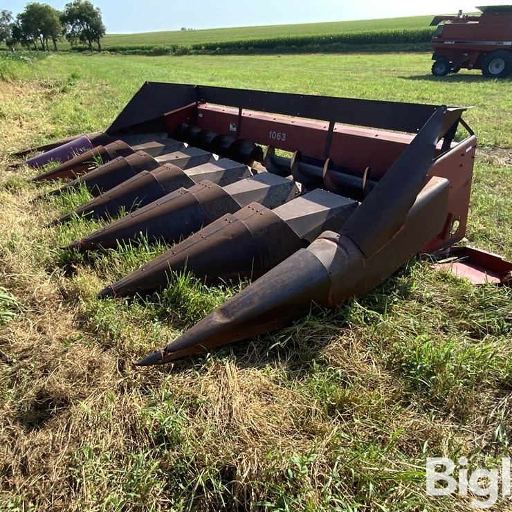 CASE IH 1063