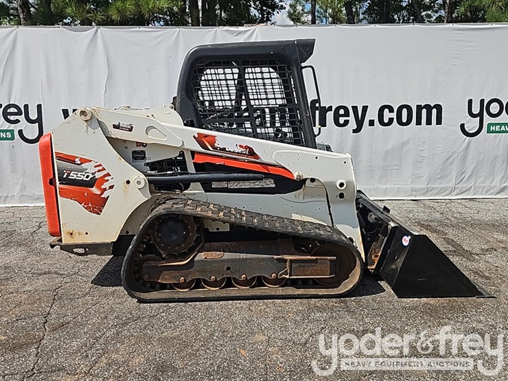 2023-bobcat-t550-image-6