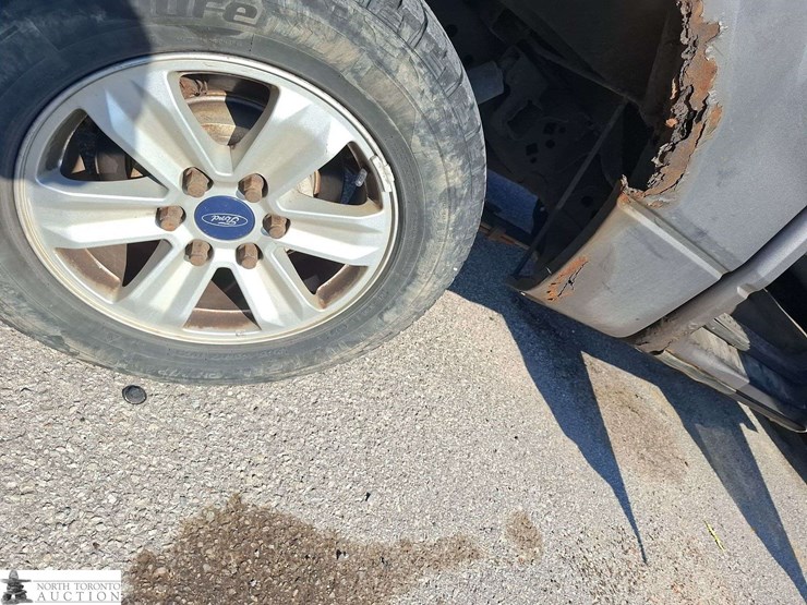 2010-ford-f150-image-21