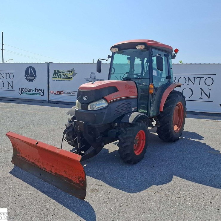 2011 KUBOTA L5240HSTC