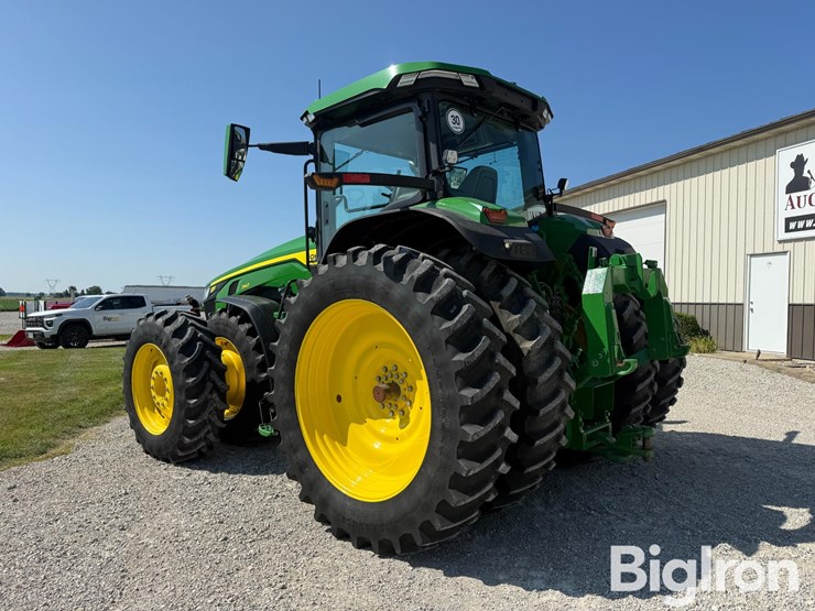 2024-john-deere-8r-340-image-7