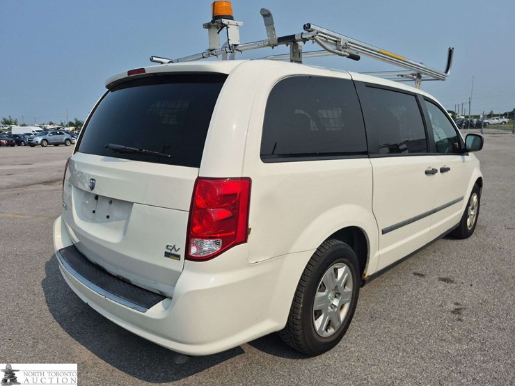 2012-ram-c/v-image-5