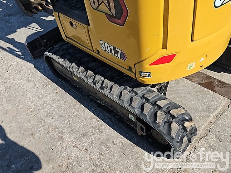 2023-caterpillar-301.7cr-image-23