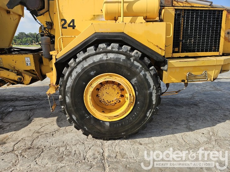 volvo-a25c-image-11