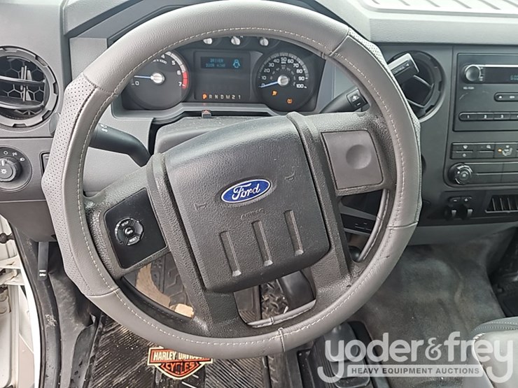 2011-ford-f250-sd-image-32