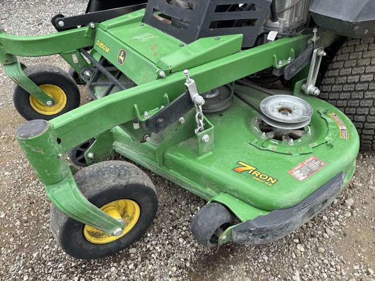 john-deere-m-image-6