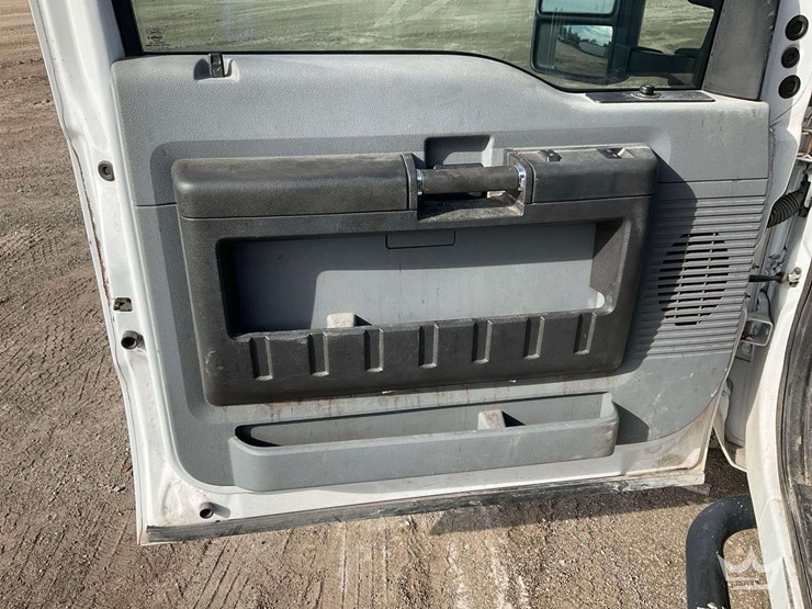 2015-ford-f350-image-9