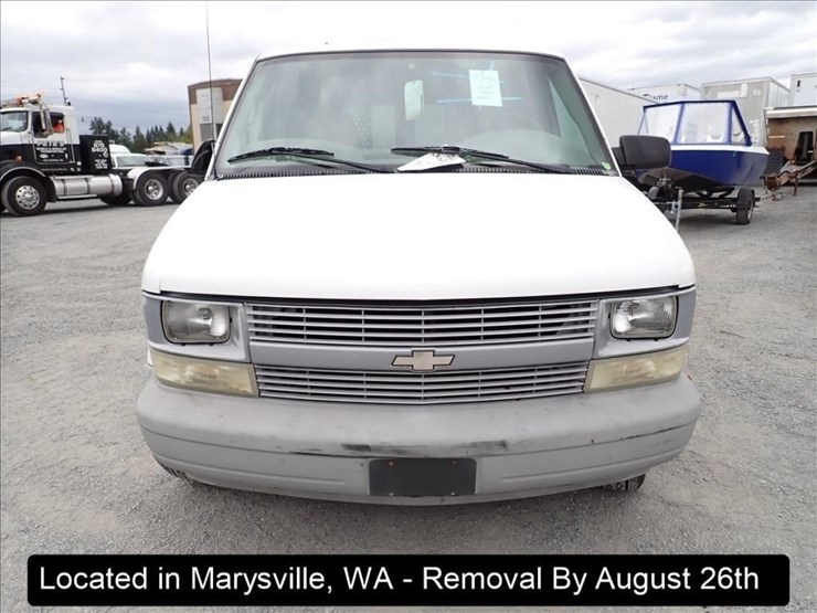 2004-chevrolet-astro-image-11
