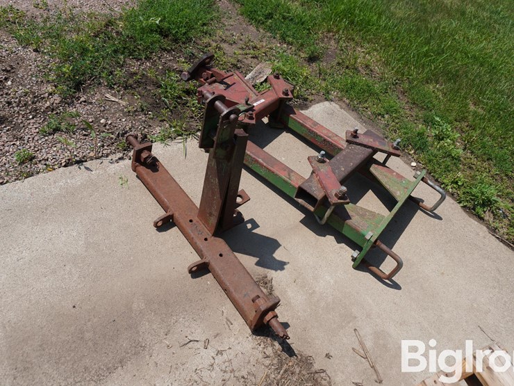 anhydrous-hitch-&-3-pt-hitch-image-7