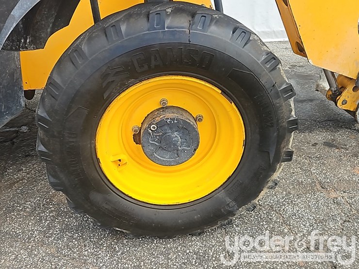 2015-jcb-507-42-image-12
