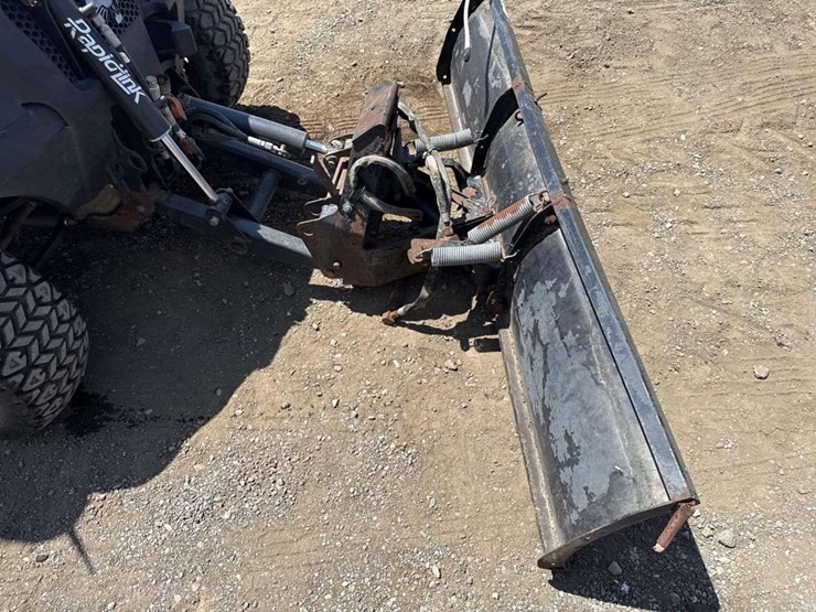 bobcat-2300-image-12