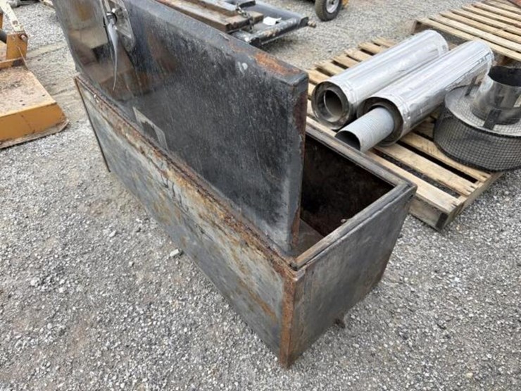truck-toolbox-image-4