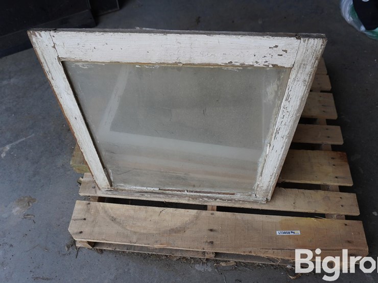 24"x24"-windows-w/glass-image-14