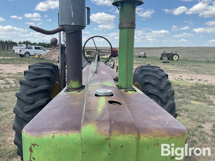 1956-john-deere-720-image-15