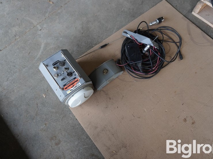 outback-baseline-x-rtk-base-station-image-1