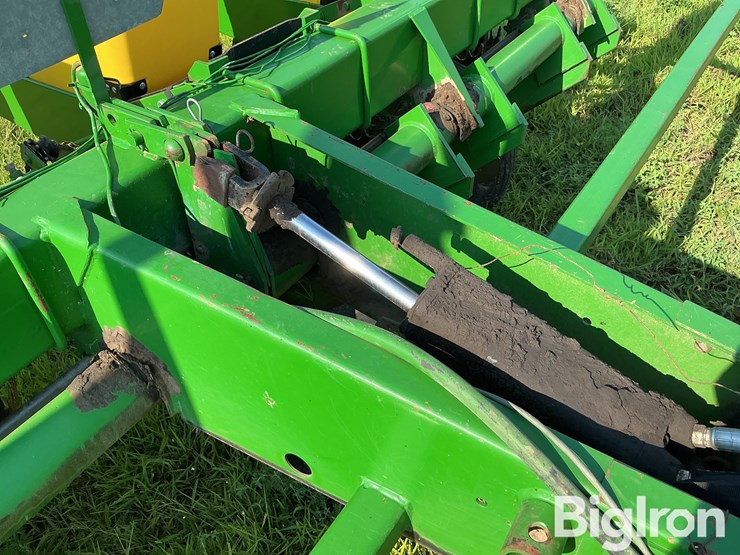 john-deere-7000-image-20