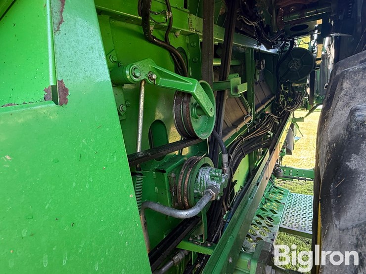 2005-john-deere-9860-sts-image-16