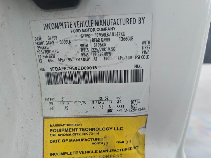 2008-ford-f550-image-33