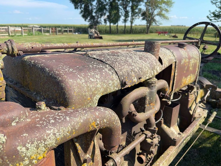 1931-farmall-f-30-duck-bill-image-11