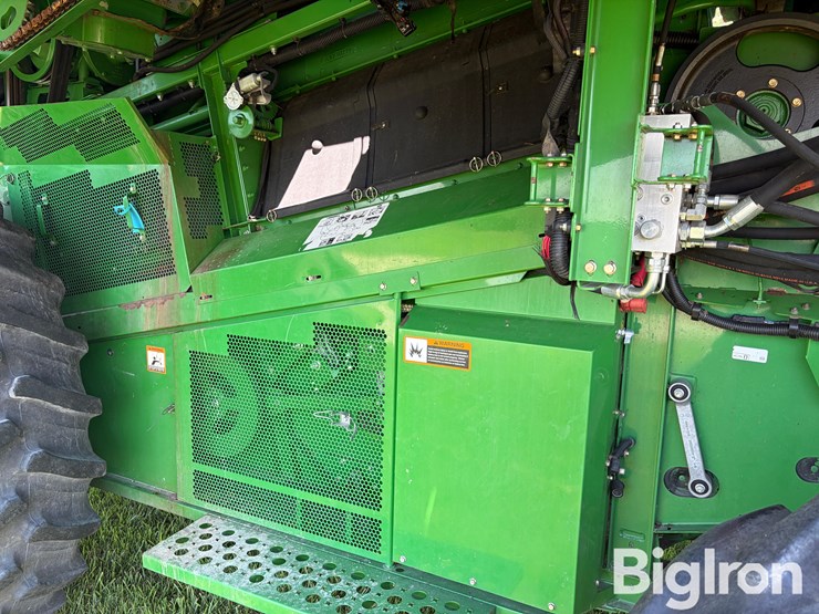 2012-john-deere-s680-image-18
