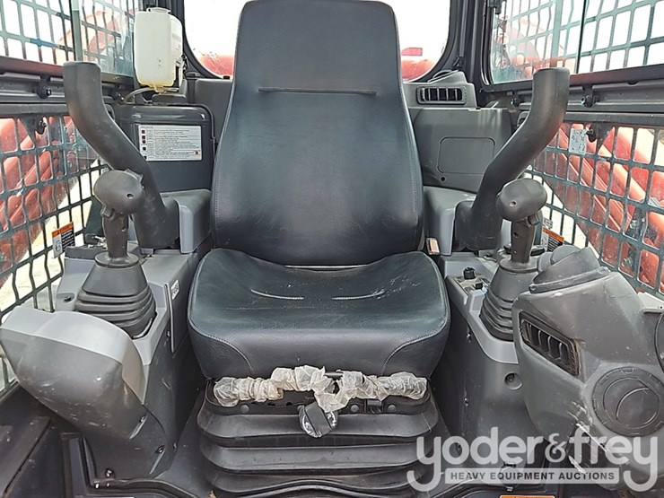 2023-kubota-svl75-2hwc-image-26