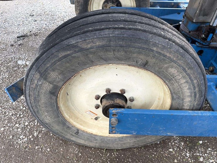 kinze-2600-image-33