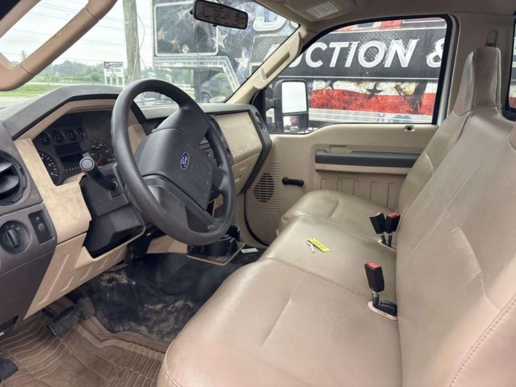 2008-ford-f350-image-21