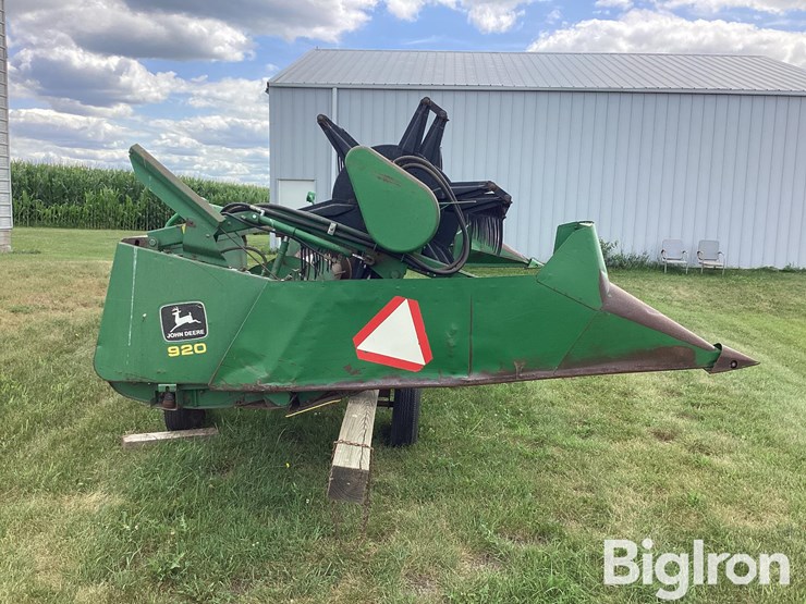 john-deere-920-image-4