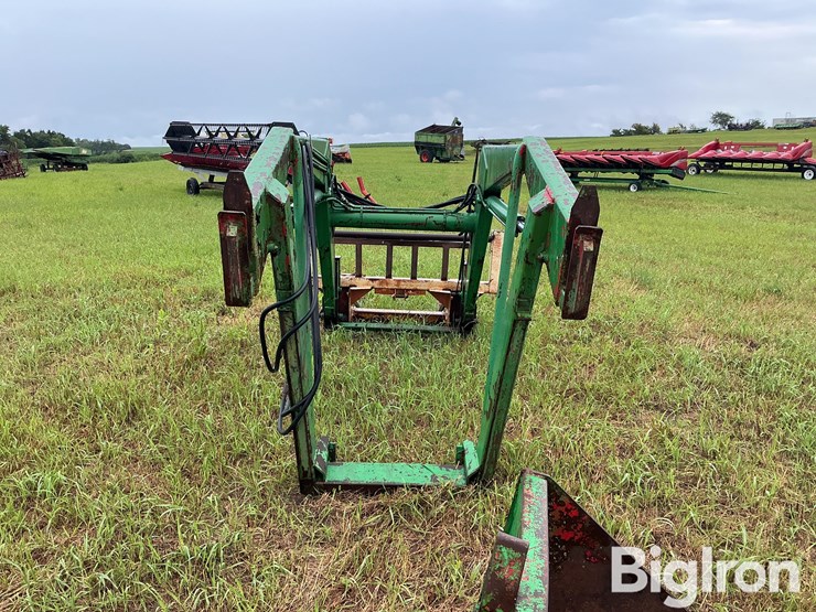 john-deere-4440-image-6