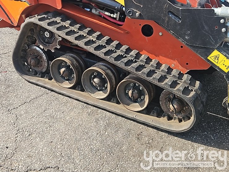 2021-ditch-witch-sk1050-image-17