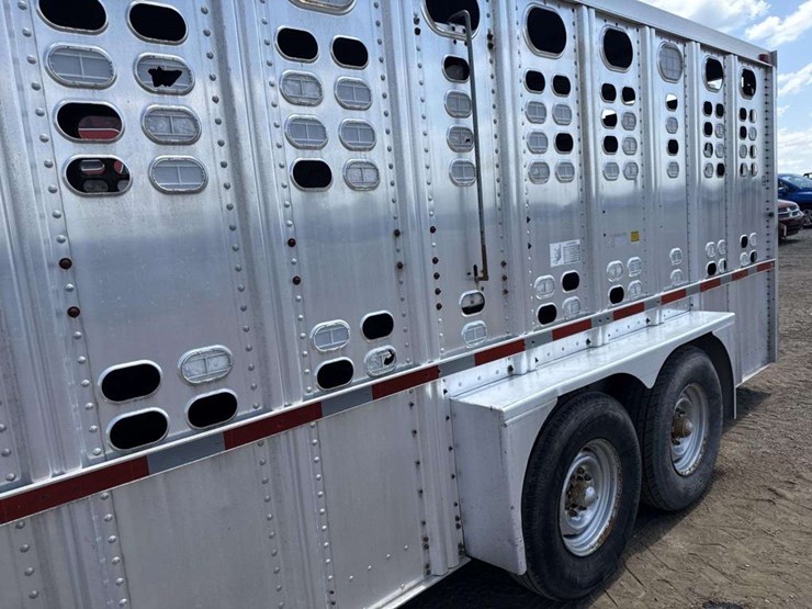 1995-wilson-livestock-trailer-image-12