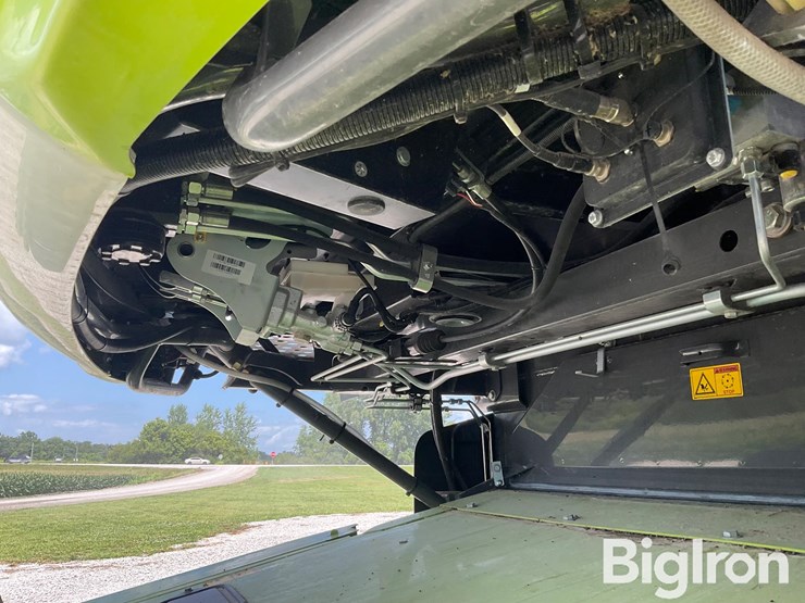2021-claas-lexion-7400-image-13
