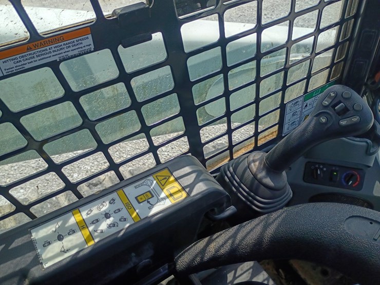 2024-bobcat-t650-image-31