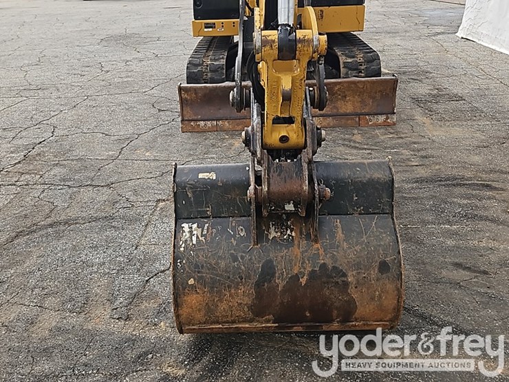 2023-caterpillar-306-cr-image-10
