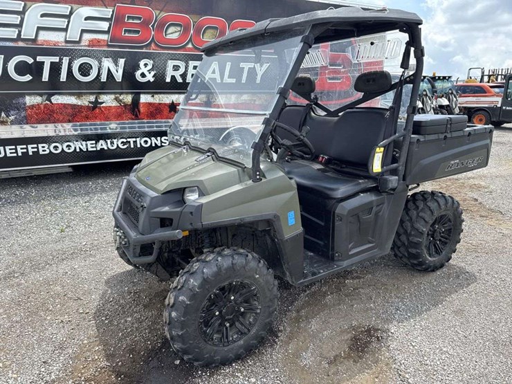 2014-polaris-ranger-image-1