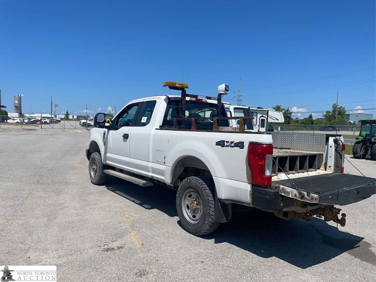 2017-ford-f250-image-7
