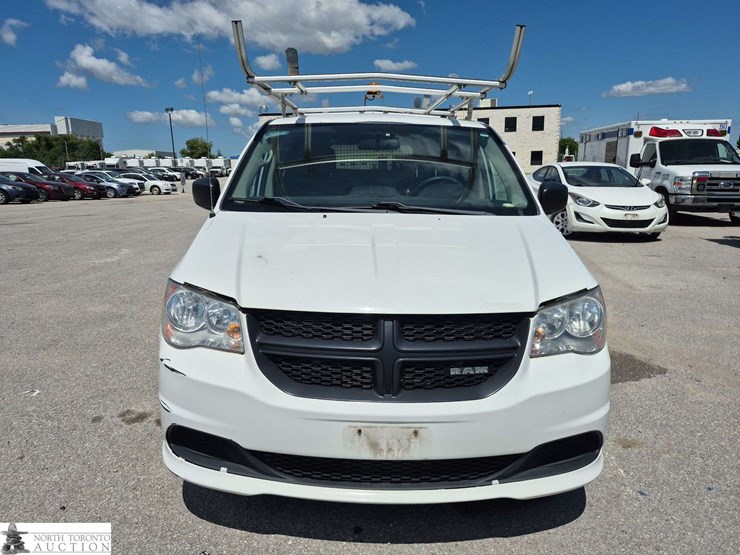 2015-ram-c/v-image-2