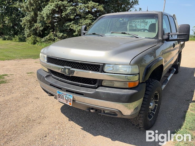 2001-chevrolet-2500hd-image-10