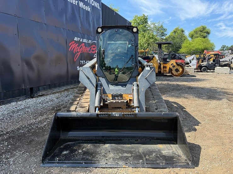2013-deere-333e-image-7