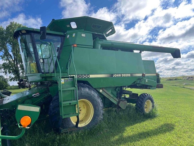 john-deere-9600-image-2