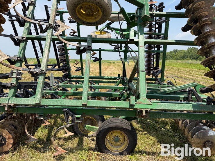 john-deere-724-image-19