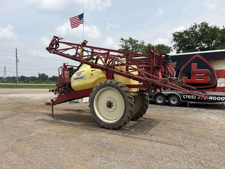 hard-commander-60-boom-sprayer-image-2